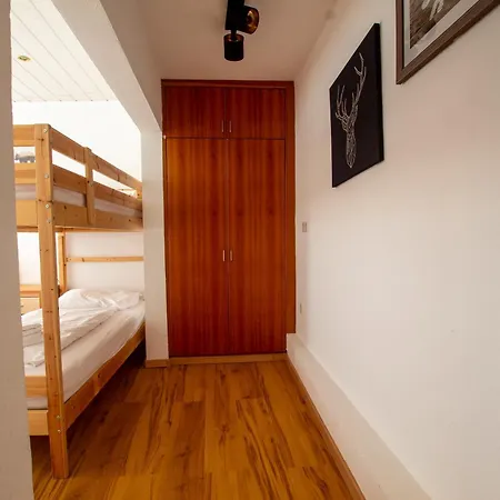 Peacock - Steinbock Lägenhet